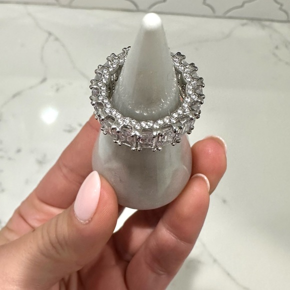 Italo Jewelry Sterling Silver Eternity Emerald Cut Ring - Picture 2 of 5